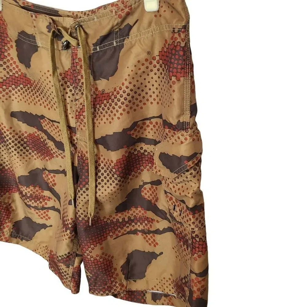 Burton Mens Brown Camouflage Apres Board Shorts Size M Swim Trunks Beach Travel